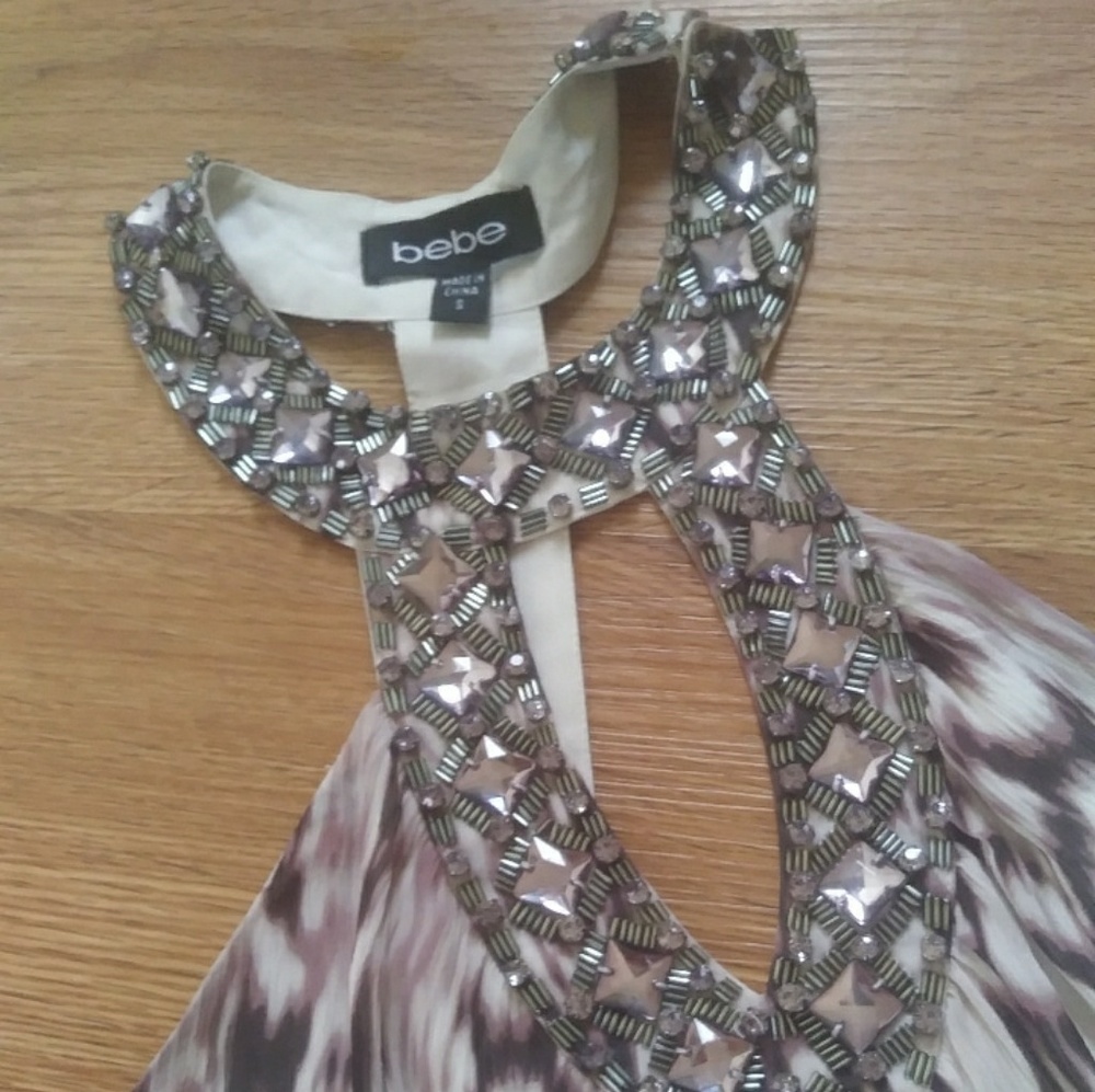 Bebe small top